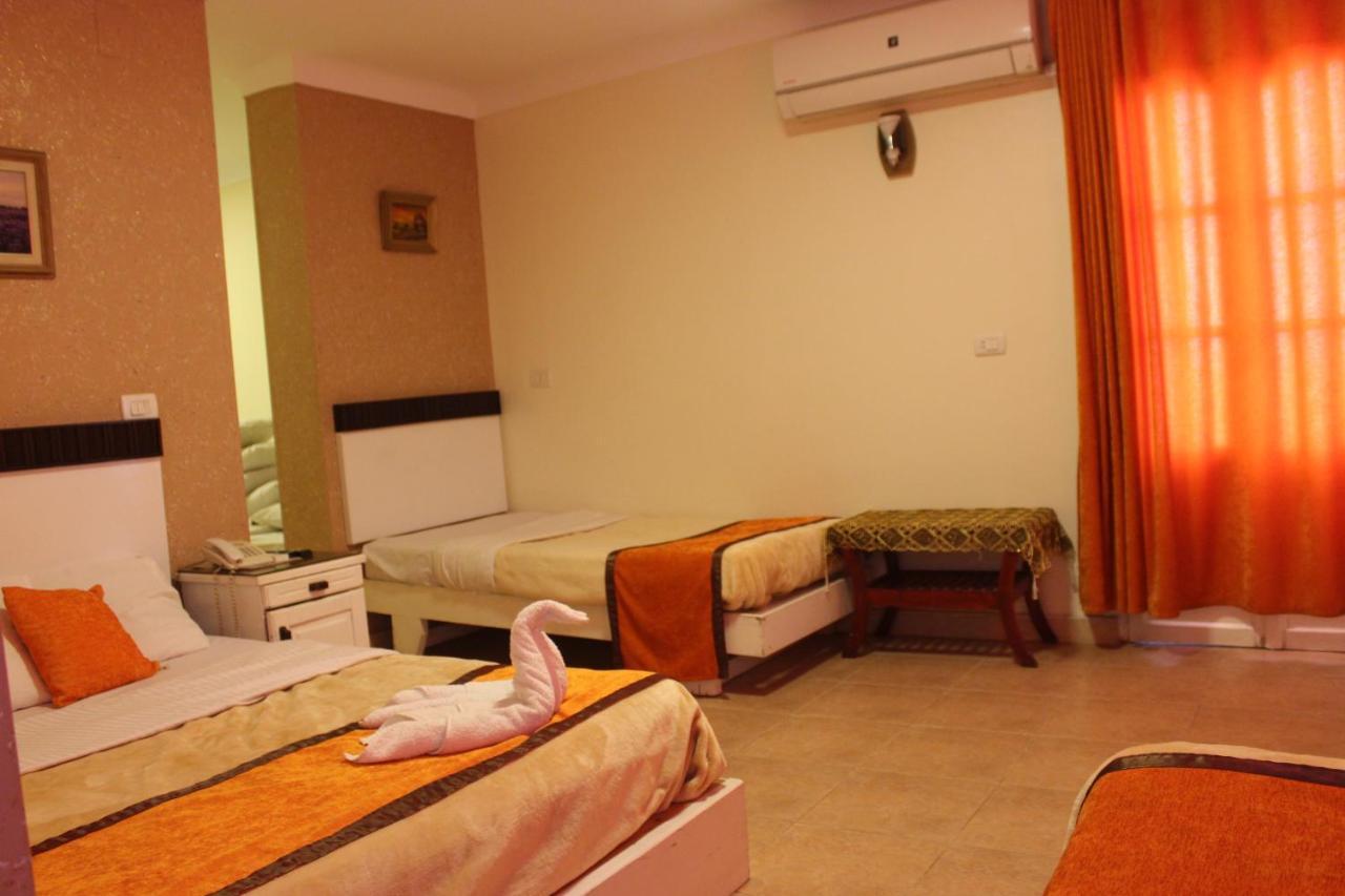 Osiris Hostel