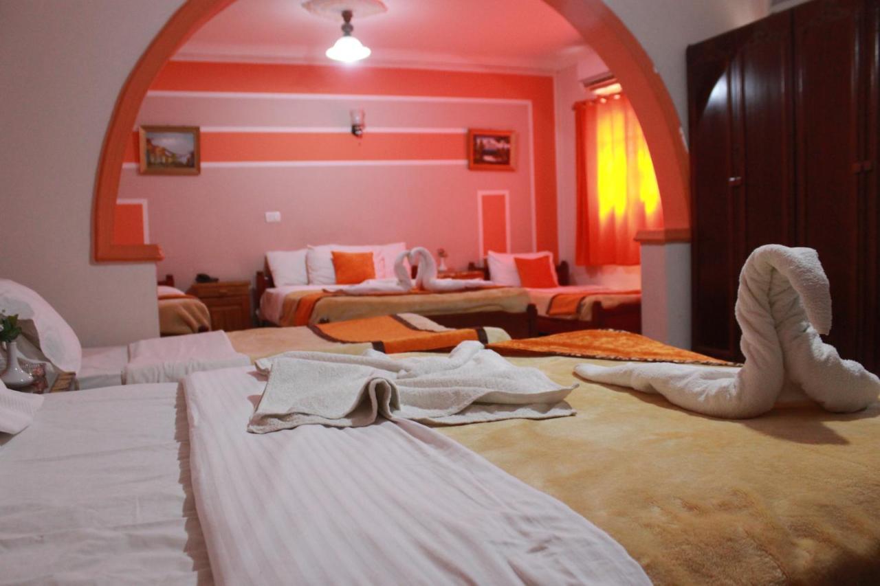 Hostel Osiris *